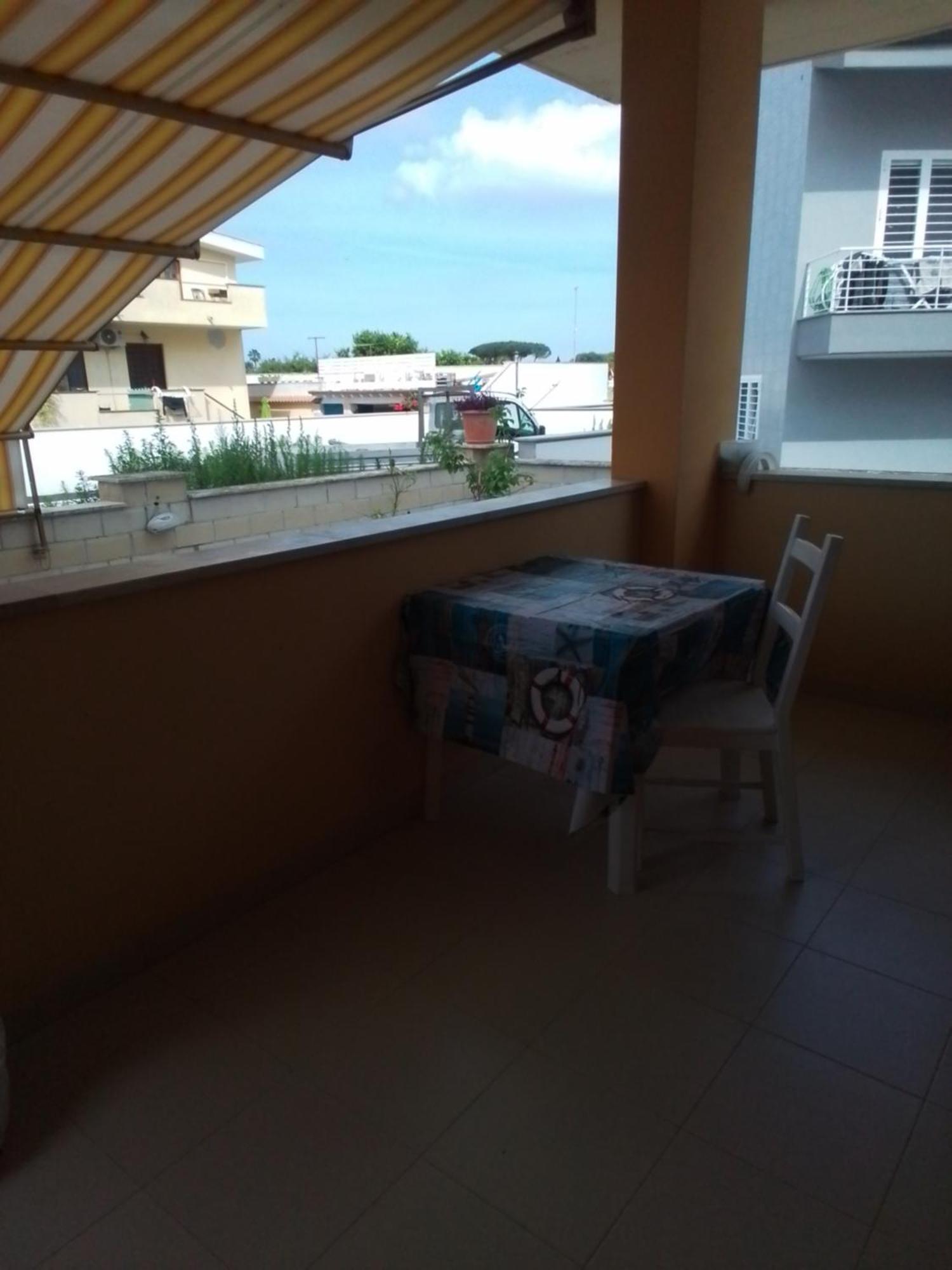 Gala Mini Apartment Fiumicino Bagian luar foto