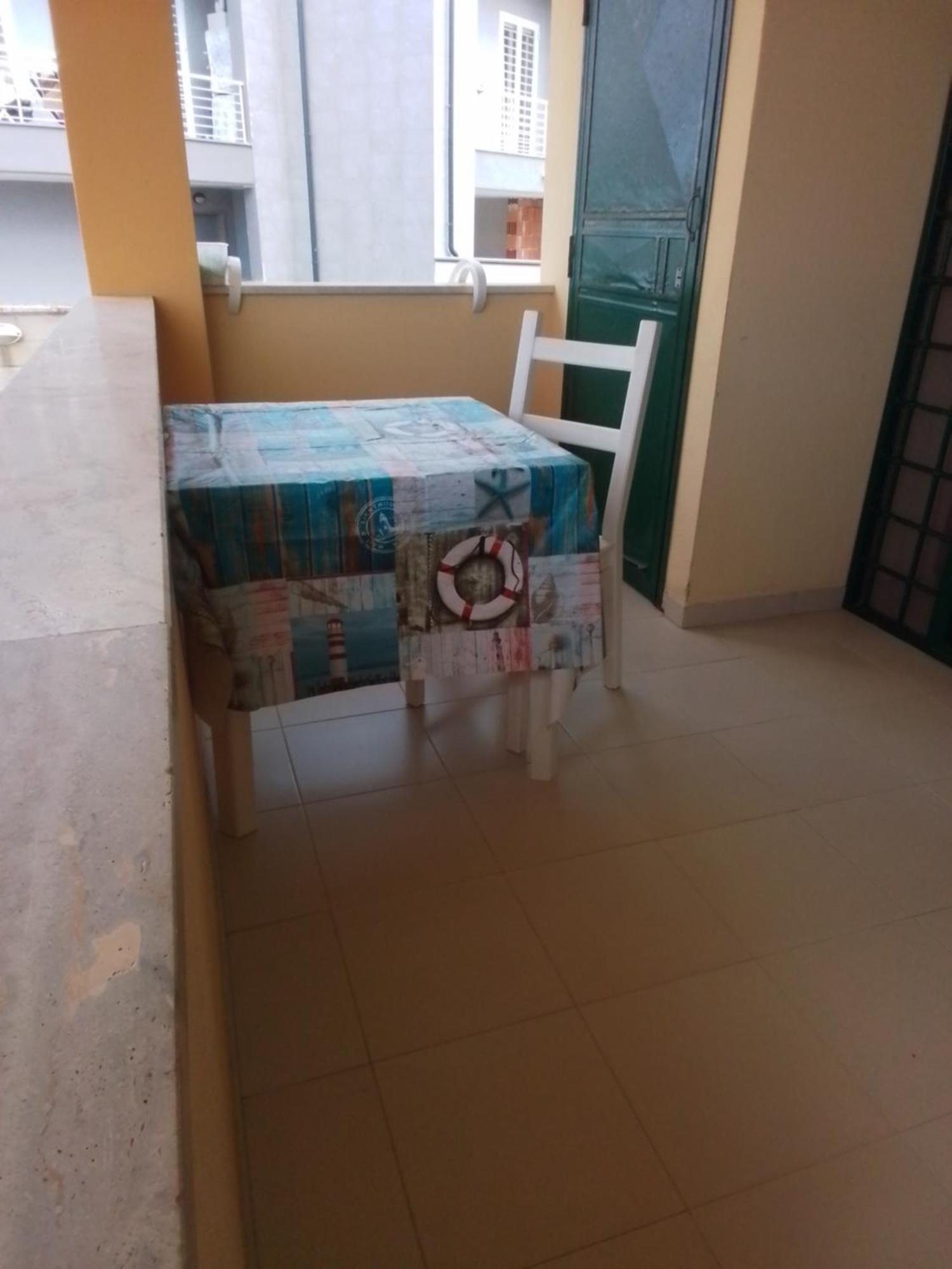 Gala Mini Apartment Fiumicino Bagian luar foto