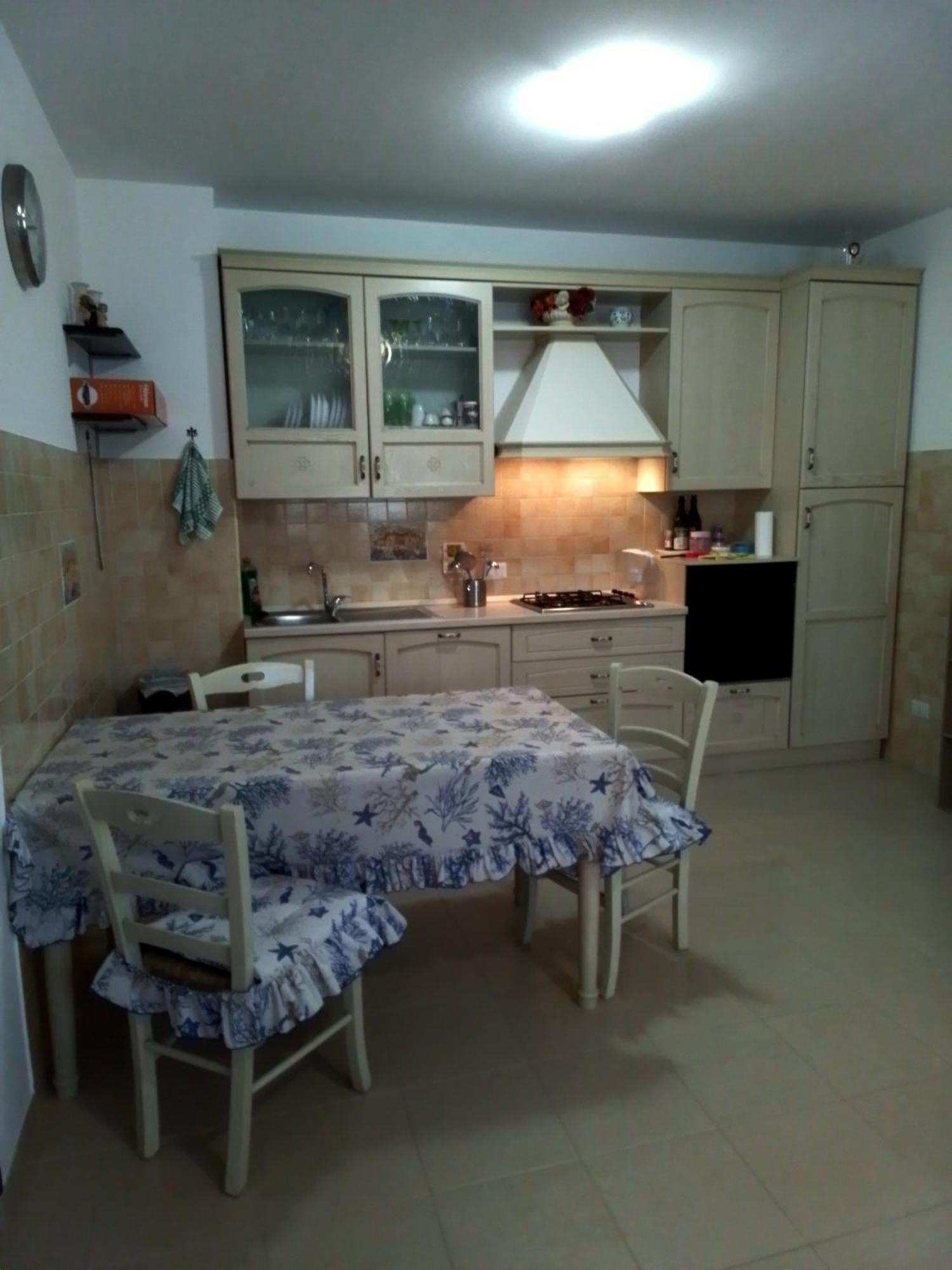 Gala Mini Apartment Fiumicino Bagian luar foto